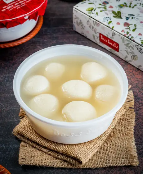 Kheer Mohon Roshgolla (ক্ষীর মোহন রসগোল্লা)